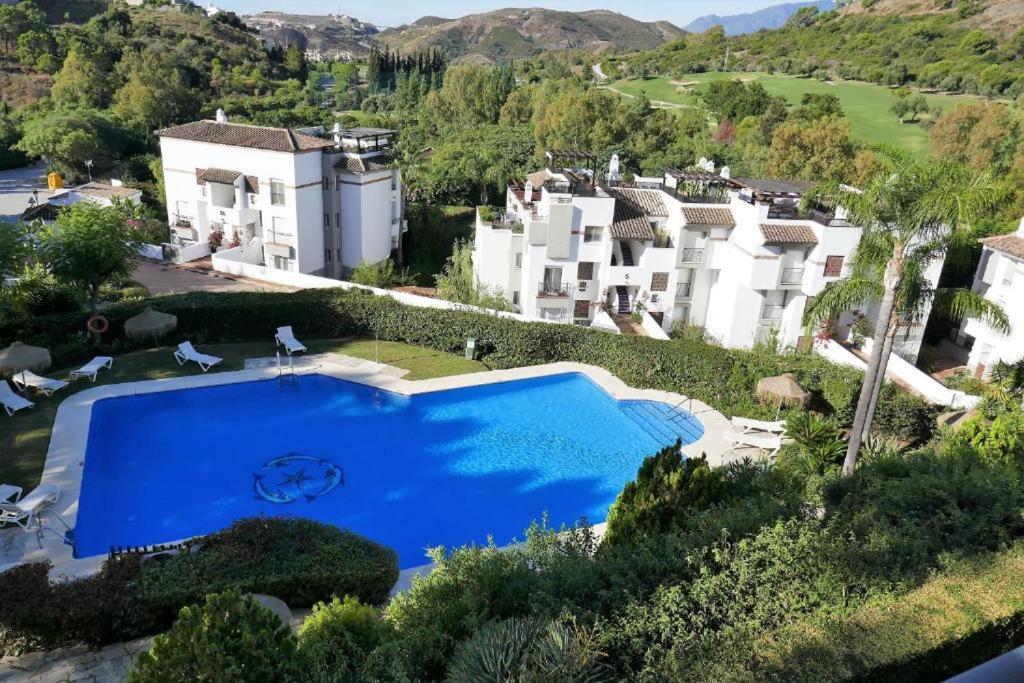 El Lago De Los Arqueros 2 Bedrooms Penthouse En بينهافيس المظهر الخارجي الصورة